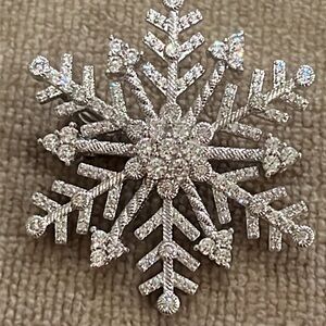 ❄️Judith Ripka Sparkling CZ Snowflake pin and Enhancer